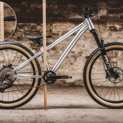 Early Rider, Hellion 24, MTB/Downhill Kinderrad 2023 -Croozer Verkäufe hellion 24